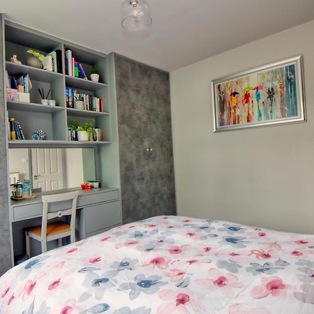 Spacious Double Room With Private Bathroom In Quiet Area Only 20 Min To Central London Streatham Vale Exterior foto
